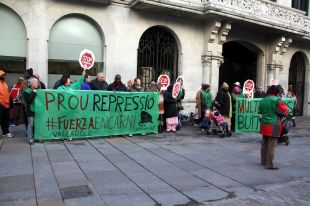 La PAH de Girona reclama que es convoqui la Taula per al Dret a l'Habitatge