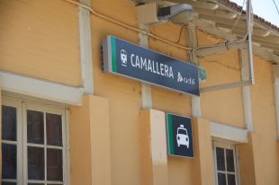 ICV vol que parin trens de Mitja Distància a Camallera