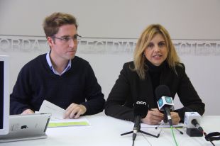 Masquef (PDeCAT) a Casellas (PSC): 'Les polítiques socials no suposen el repartiment indiscriminat de xecs'