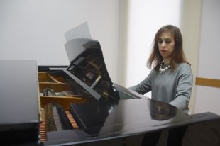 Una pianista elabora un catàleg d'obres musicals inspirades en la Cerdanya