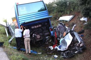 Dos morts en un accident de trànsit a la N-260 a Maià de Montcal