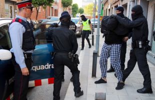 Operació dels Mossos contra el terrorisme jihadista a sis municipis catalans