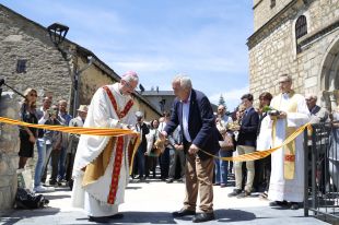 Bolvir inaugura el parc que ocupa l'espai de l'antic cementiri