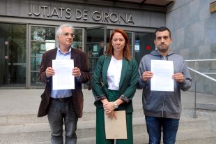 L'Ajuntament de Girona, Òmnium i l'ANC denuncien l'Estat pels empresonaments de Sánchez i Cuixart