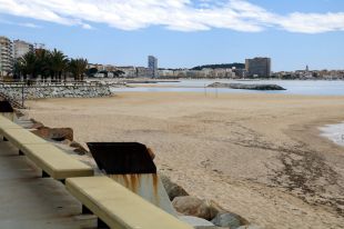 Lloret s'oposa al dragatge de sorra de la platja per traslladar-la a Sant Antoni de Calonge