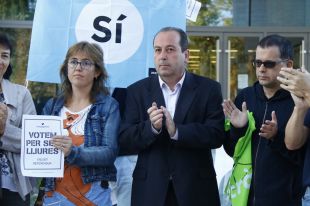 La Fiscalia es querella contra l'alcalde de la Bisbal d'Empordà per donar suport a l'1-O 