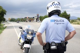 La Guàrdia Urbana de Figueres sanciona 40 persones per desobeir el confinament