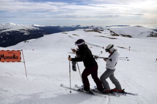 FGC mantindrà obertes les sis estacions d'esquí que gestiona al Pirineu per als residents
