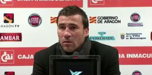 Increpen l'entrenador del Girona FC per parlar en català i aquest abandona la roda de premsa