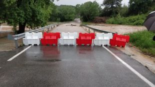 La tempesta afecta catorze carreteres gironines per inundacions o esllavissades