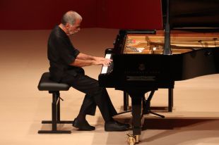 Josep Colom posa l'última nota al 40è Festival de Torroella de Montgrí 