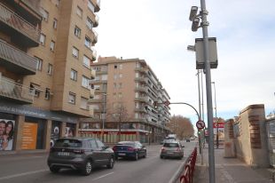 Més de dues multes al dia per saltar-se el semàfor de la cruïlla Barcelona-Emili Grahit de Girona