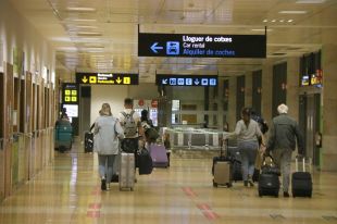 L'aeroport de Girona tanca el 2022 amb 1,3 milions de passatgers, el 68% dels que hi havia el 2019