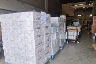 El Ripollès se suma a l'onada de solidaritat amb Ucraïna amb l'enviament de 15 tones d'aliments i material