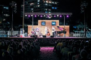 El 27è Nits de Jazz de Platja d'Aro programa set concerts a la Platja Gran