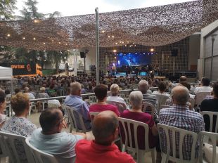 Arbúcies clou la Festa Major amb 500 persones congregades a l'espectacle del Mag Lari