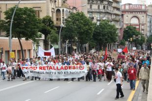 Més de 2.000 persones es manifesten a Girona amb el clam de 'prou retallades'