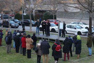 Girona bateja una plaça en record de Josefa i Elisa Úriz Pi a Montilivi