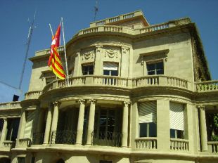 Una sentència obliga l'Ajuntament de Palafrugell a penjar la bandera espanyola