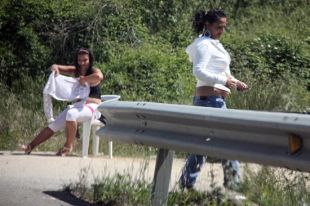Les multes han reduït a la meitat el nombre de prostitutes a la carretera
