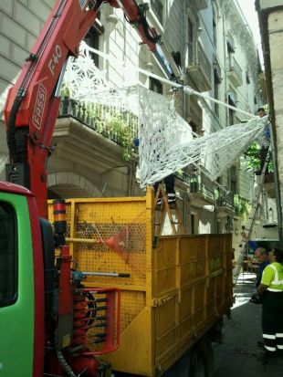 Un camió malmet una estructura del 'Girona, Temps de Flors' i aquesta ha de ser retirada