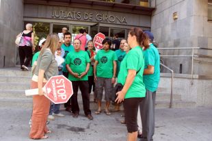 Un jutjat de Girona es nega a posposar el desnonament d'una família