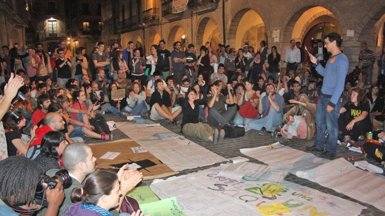 Prop de 300 persones s'han reunit en assemblea © M. Estarriola