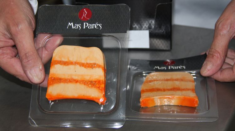 El foie llescat amb diferents gustos representa el 20% de les vendes de l'empresa de Sant Martí Sapresa © ACN