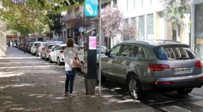 Girona vol multiplicar per deu les zones verdes als barris on els residents no poden aparcar