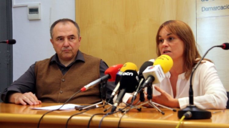 L'advocada d'Ausbanc, Cristina Muntañola, i l'afectat, José Manuel Ontiveros, aquest matí © ACN