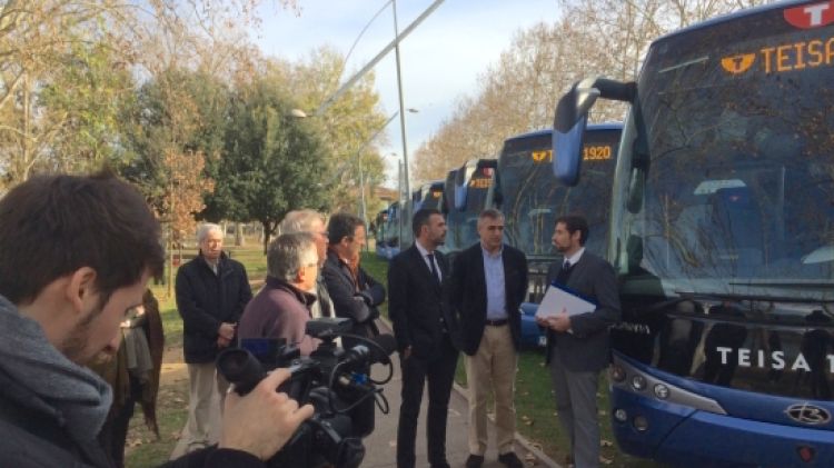 Presentació del nous autocars de Teisa © ACN