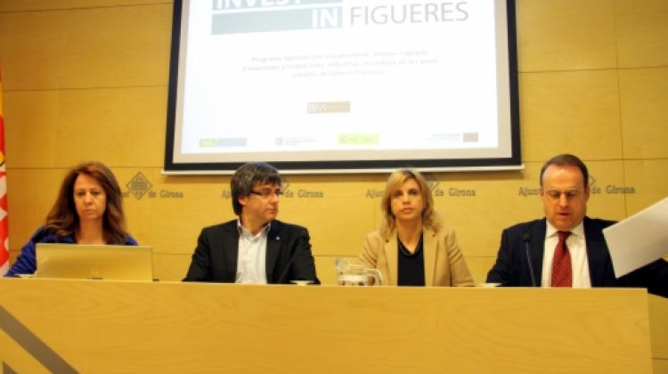 Carles Puigdemont, Marta Felip, Marta Madrenas i Manuel Toro © ACN