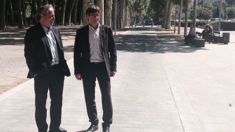 Carles Puigdemont amb Carles Ribas avui a la Devesa de Girona