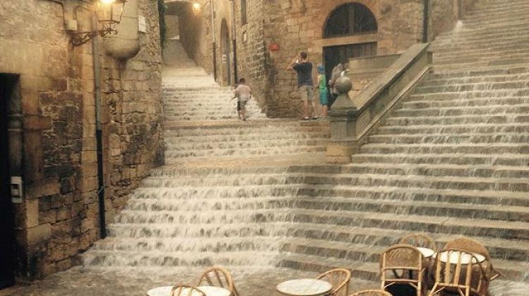La pujada de Sant Domènec totalment convertida en una cascada © Arthur Wilson (Instagram)