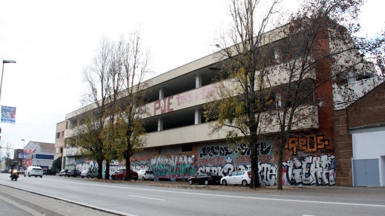 El nou institut s'emplaçarà a l'antiga fàbrica Simon (arxiu) © ACN