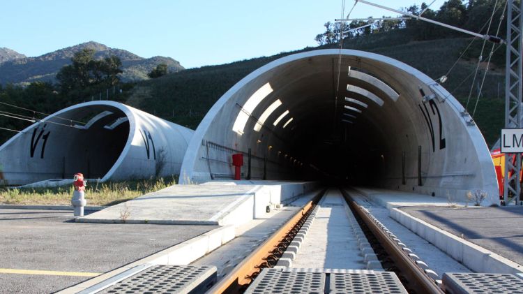 Túnel del Pertús a punt per entrar en funcionament © ACN