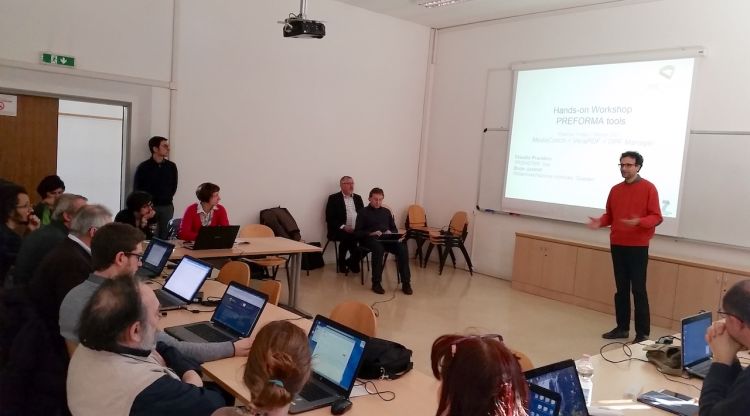 Un instant d'una sessió del projecte a Pàdua. Aj. de Girona