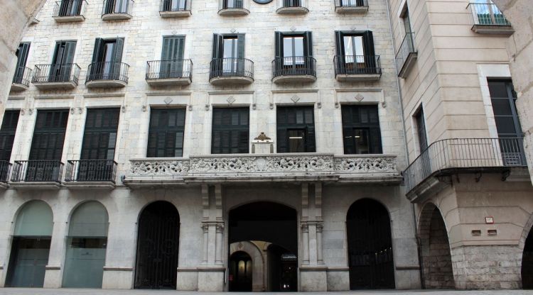Façana de l'Ajuntament de Girona (arxiu). ACN