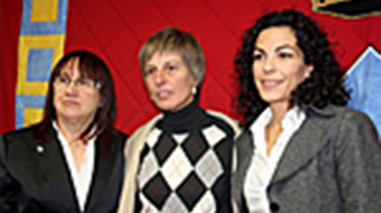 D'esquerra a dreta: Assumpció Martínez, Consol Cantenys i Rosa Torrent © independentfigueres.com
