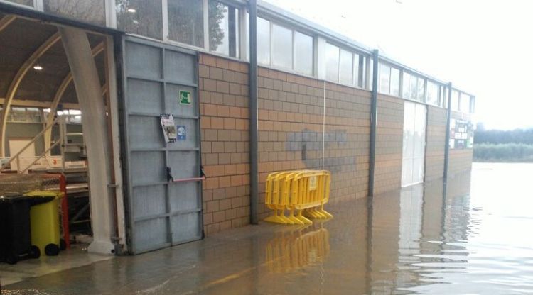 El pavelló municipal de Palafrugell, completament inundat. Dani Seta