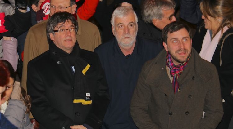 Puigdemont, Matamala i Comín en l'acte en record als presos polítics a Lovaina, Bèlgica (arxiu). ACN