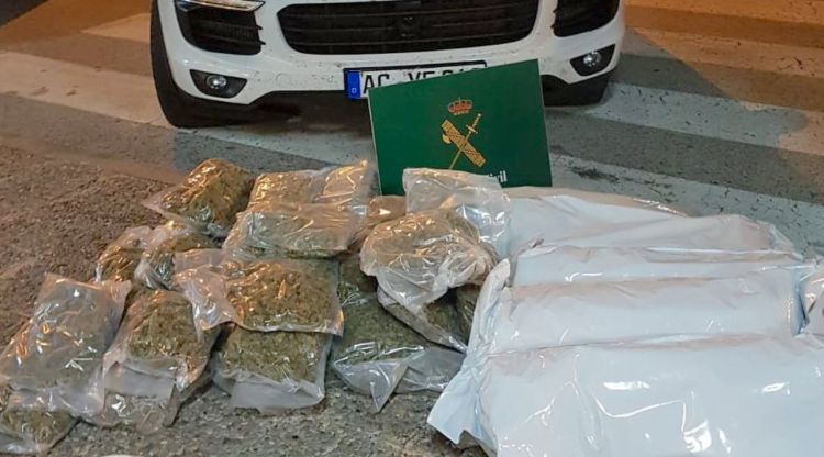Les bosses de marihuana decomissades en les tres detencions de la Guàrdia Civil a La Jonquera