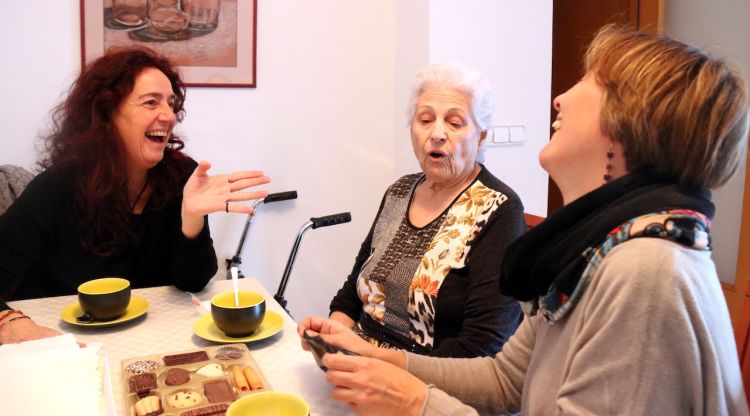 A Girona un 10% de les persones majors de 65 anys viuen soles. ACN