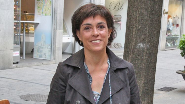 La candidata d'ERC per Girona, Blanca Palmada, a la Rambla © ACN