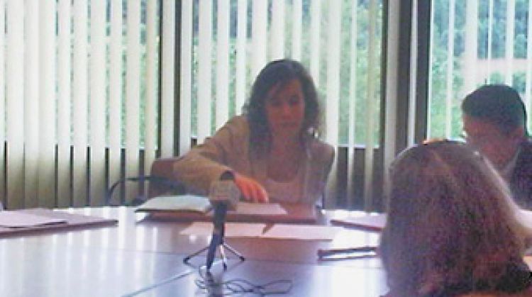 Laura Pujol fent el jurament el 11 de juny