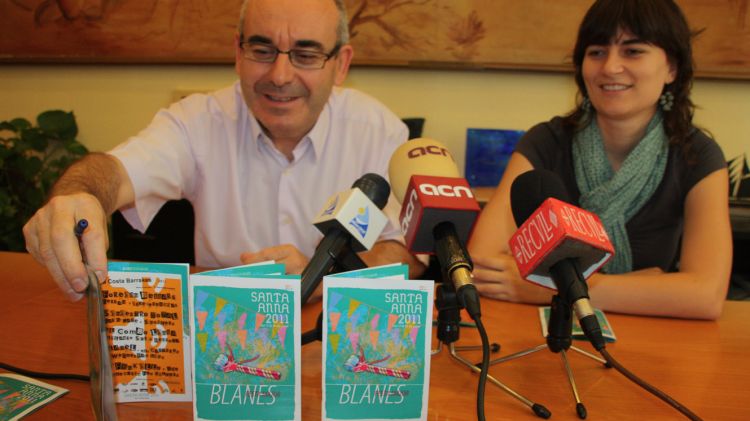 L'alcalde de Blanes, Josep Marigó, i la regidora de Cultura i Festes, Lara Torres © ACN