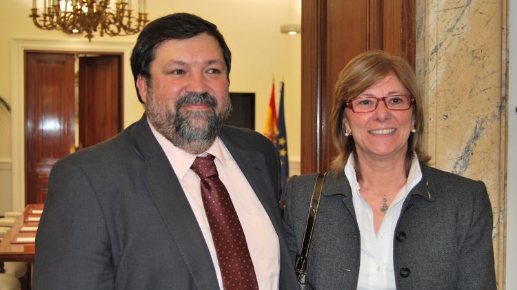 La consellera de Justícia, Pilar Fernández Bozal i el ministre de Justícia, Francisco Caamaño © ACN