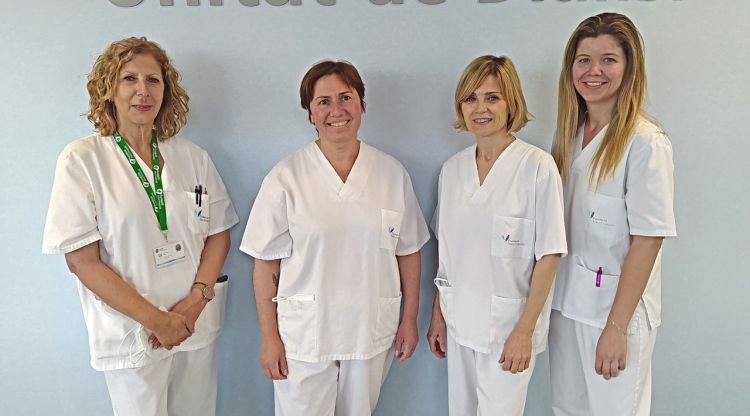 Les infermeres de la Unitat de Diàlisi de l'hospital de Figueres, Laia Reixach, Hilda Fernández, Isabel Pérez i Alícia Rey