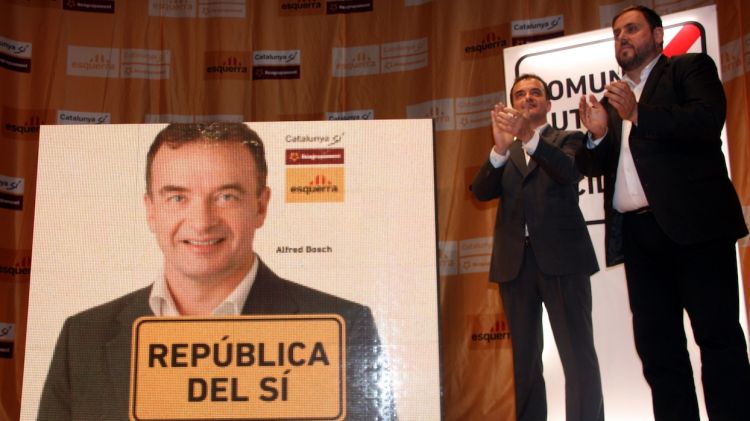 El cap de llista de la coalició independentista, Alfred Bosch, i el president d'ERC, Oriol Junqueras © ACN