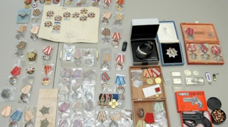 Alguns dels objectes comissats pels agents dels Mossos d'Esquadra © ACN